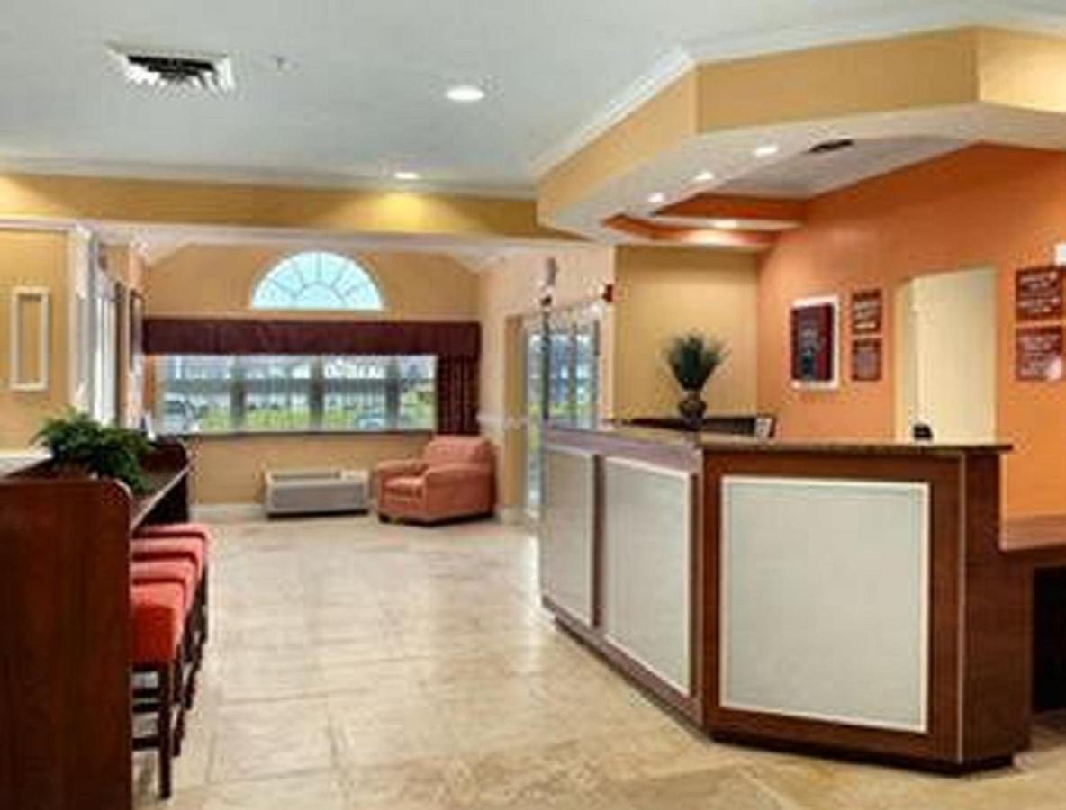 Microtel Inn & Suites By Wyndham Princeton Buitenkant foto