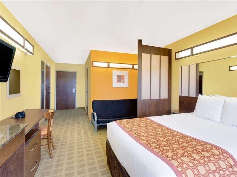 Microtel Inn & Suites By Wyndham Princeton Buitenkant foto