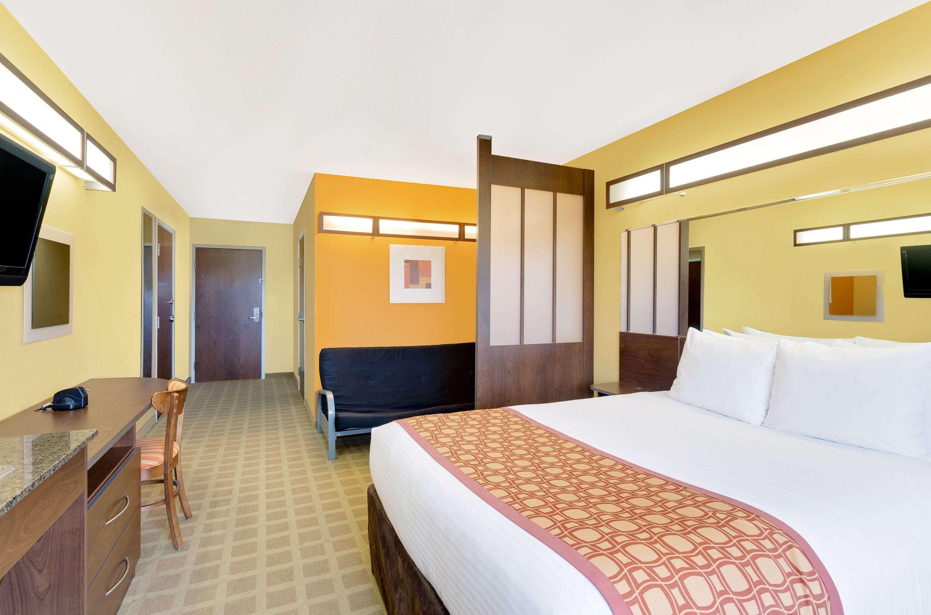 Microtel Inn & Suites By Wyndham Princeton Buitenkant foto