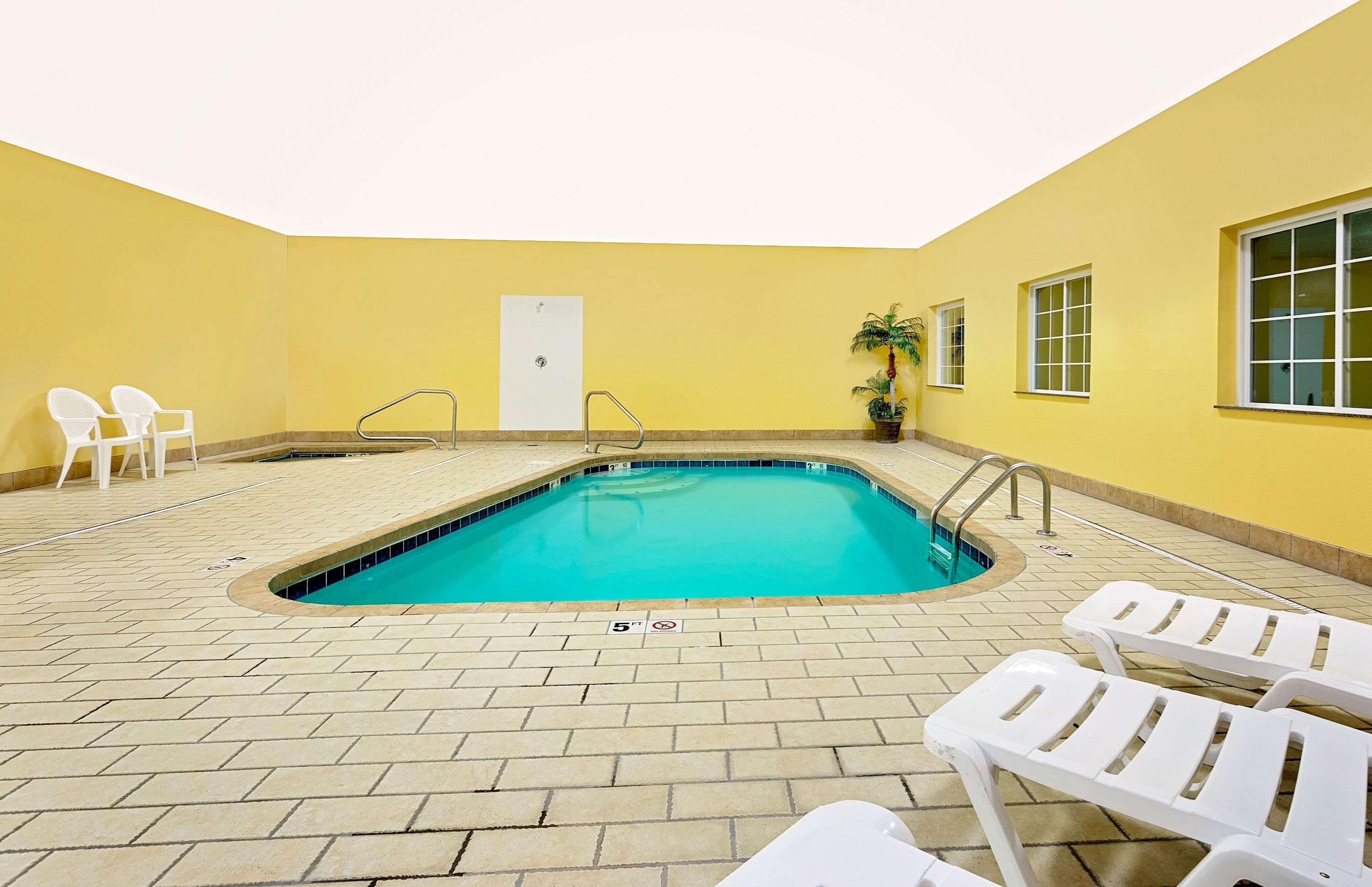 Microtel Inn & Suites By Wyndham Princeton Buitenkant foto